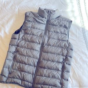 Men’s Eddie Bauer vest